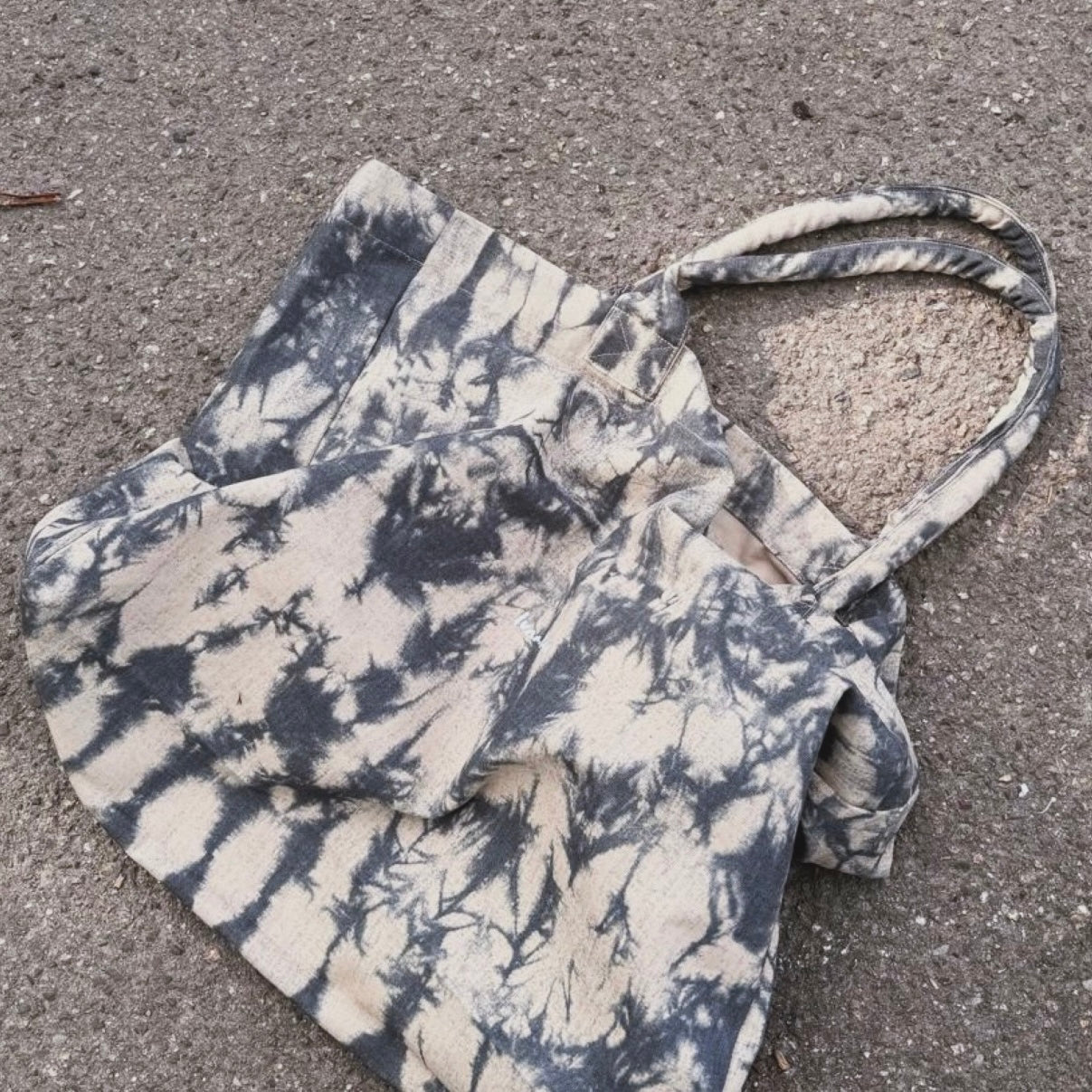 CANVAS TOTE BAG